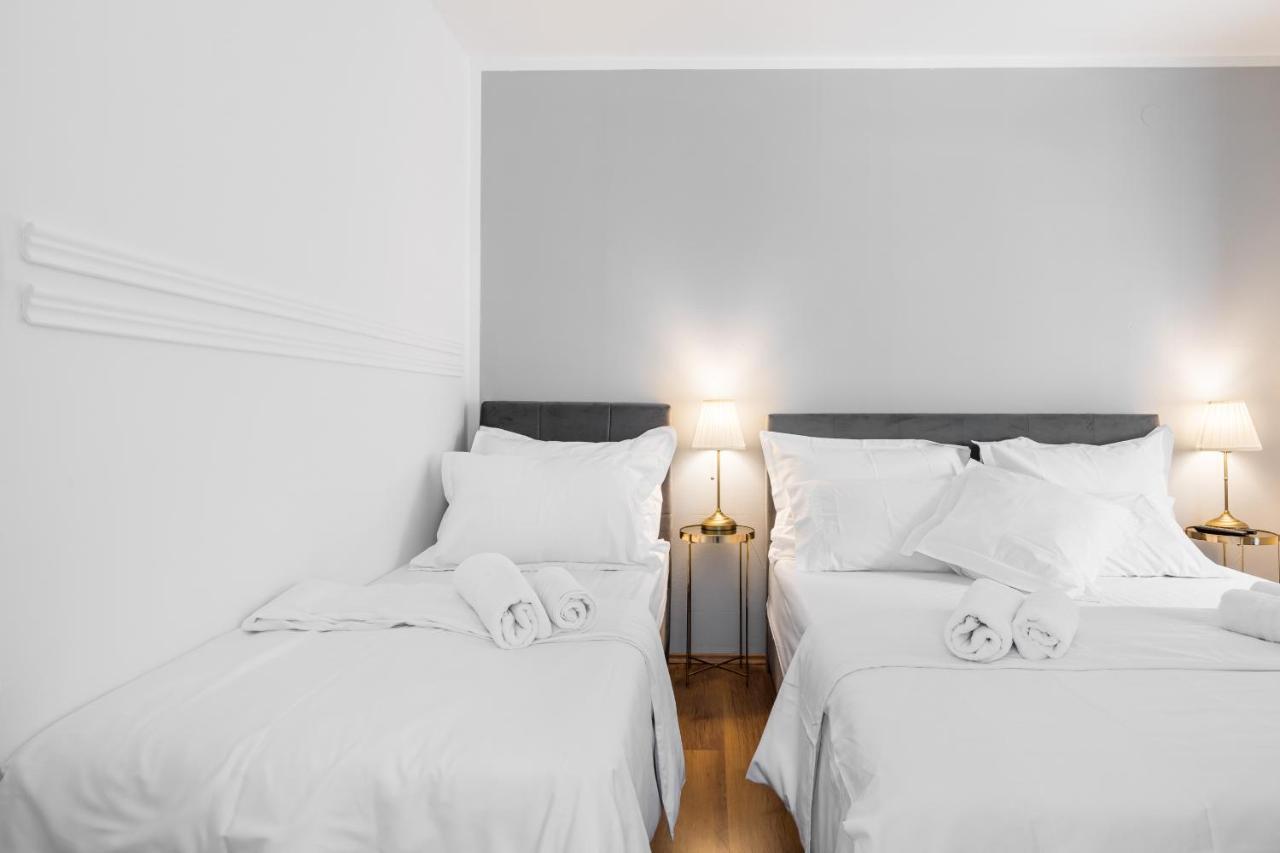 Studio Nana - By Golden Gate In Old Town Split Bagian luar foto